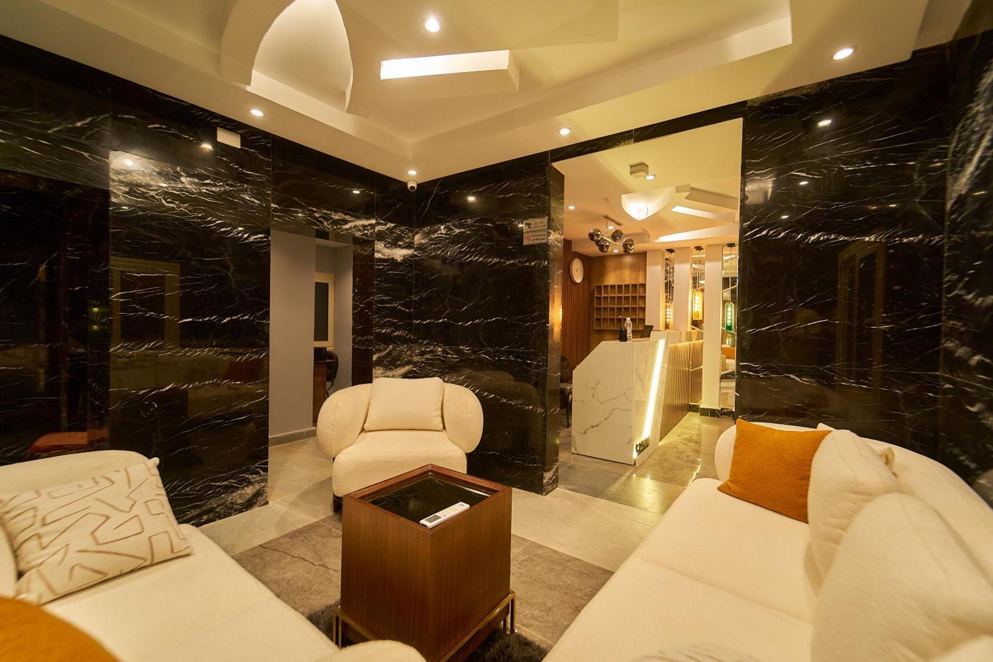 Crown Pyramids View Hotel Giza 外观 照片