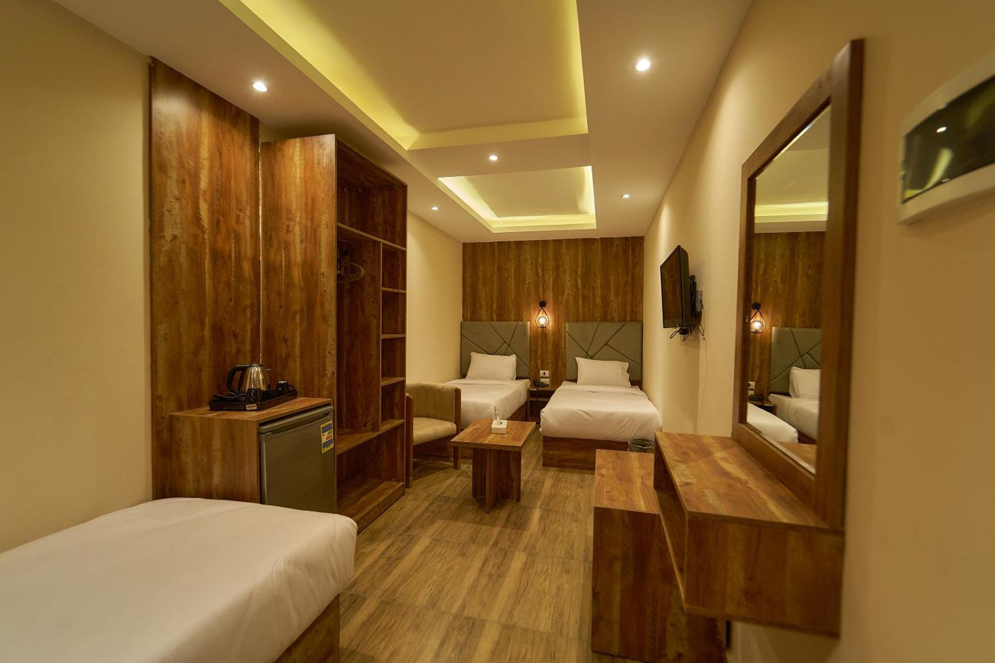 Crown Pyramids View Hotel Giza 外观 照片