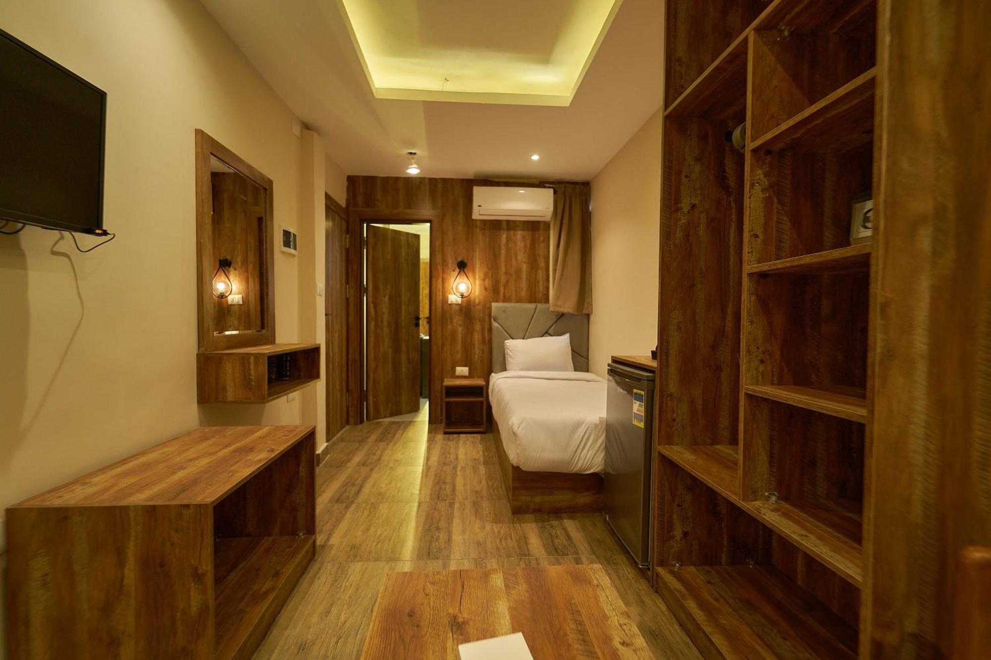 Crown Pyramids View Hotel Giza 外观 照片